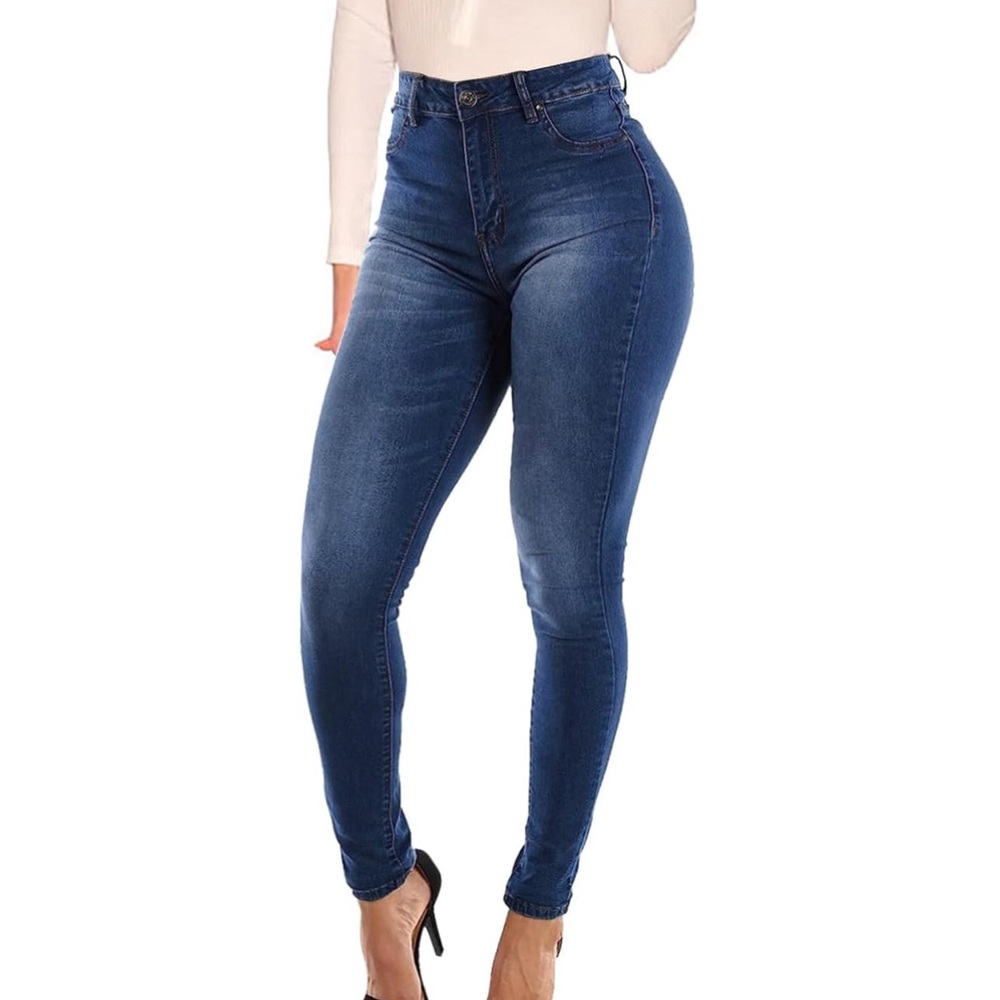 Dark Wash Women's Curvy Butt Lifting Colombian Jeans size S-XL